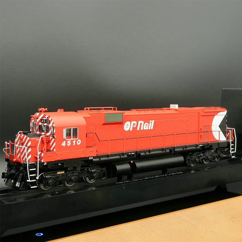 Train Model Toy Internal Combustion Engine 1/87 HO Type 24836 CPRAIL4510 Red Painting