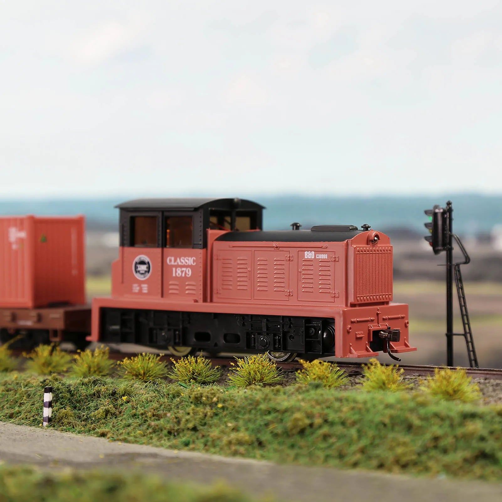 Evemodel HO Scale 1:87 Model Railway Locomotives for Model Trains HCT8701R Mike's mixed store